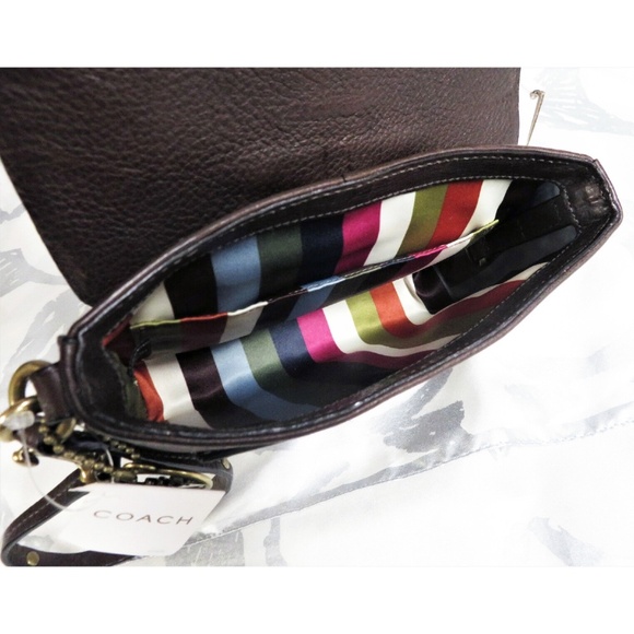 ❤️NEW COACH LEGACY THOMPSON BROWN LEATHER LARGE WRISTLET BAG 65TH ANNIVERSARY❤️ - Picture 4 of 10